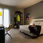 Arryvo Hotel