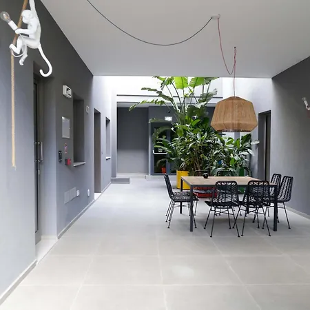 Arryvo 3* Λέτσε