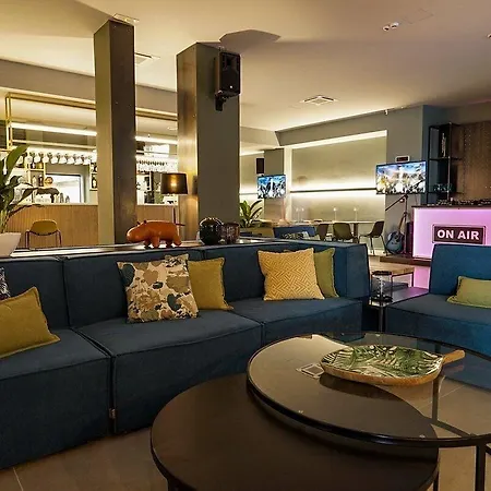 Hotel Arryvo 3*