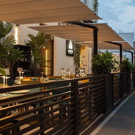 Ξενοδοχείο Arryvo Λέτσε